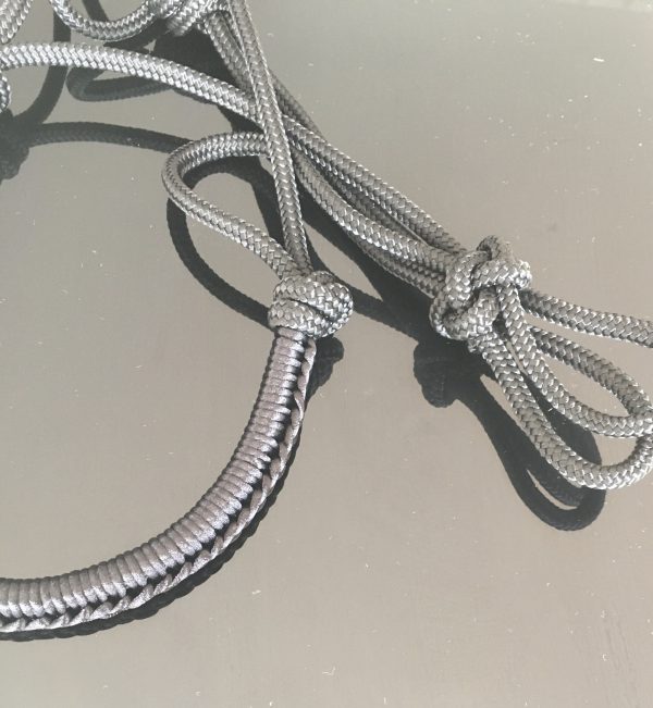 Two in one diamond rope halter set black - Image 3