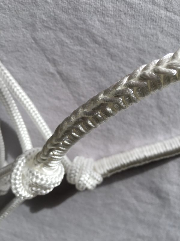 Two in one diamond rope halter set white - Image 2